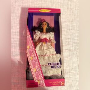 Vintage 1996 Mattel Barbie Dolls of the World Puerto Rican 16754 NRFB